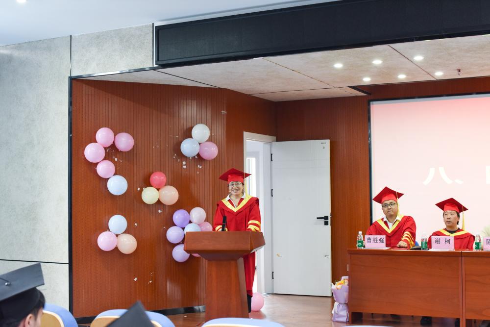 hiKx_1750384682890073659.jpg 刘院长讲话.jpg